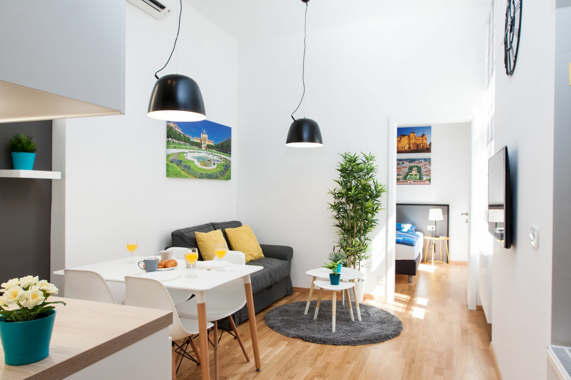 Loox Apartments Hatzova Загреб Экстерьер фото
